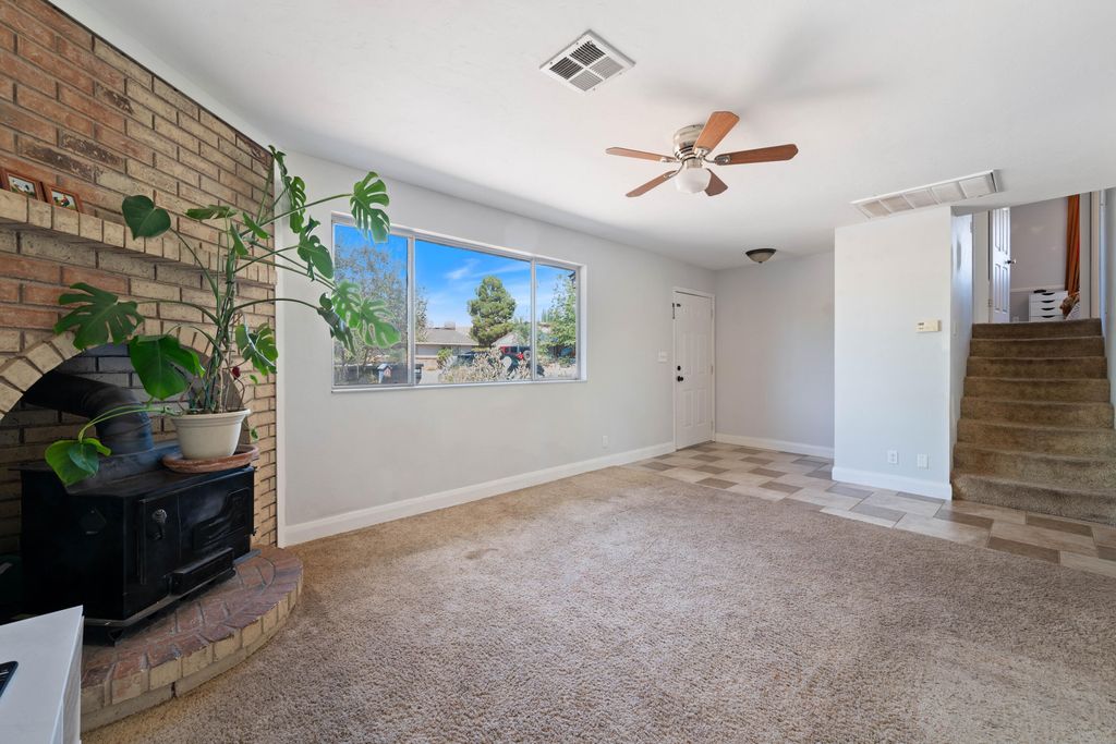 Photo of 386 E Urie North DR, Washington, UT 84780 (MLS # 113187)