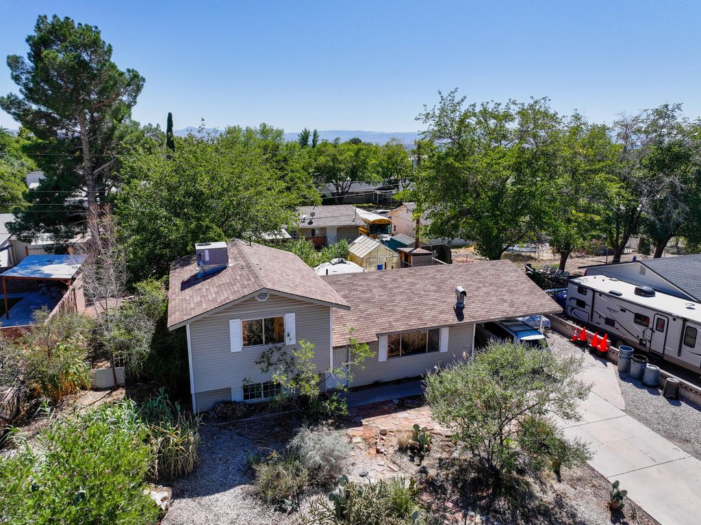 Photo of 386 E Urie North DR, Washington, UT 84780 (MLS # 113187)