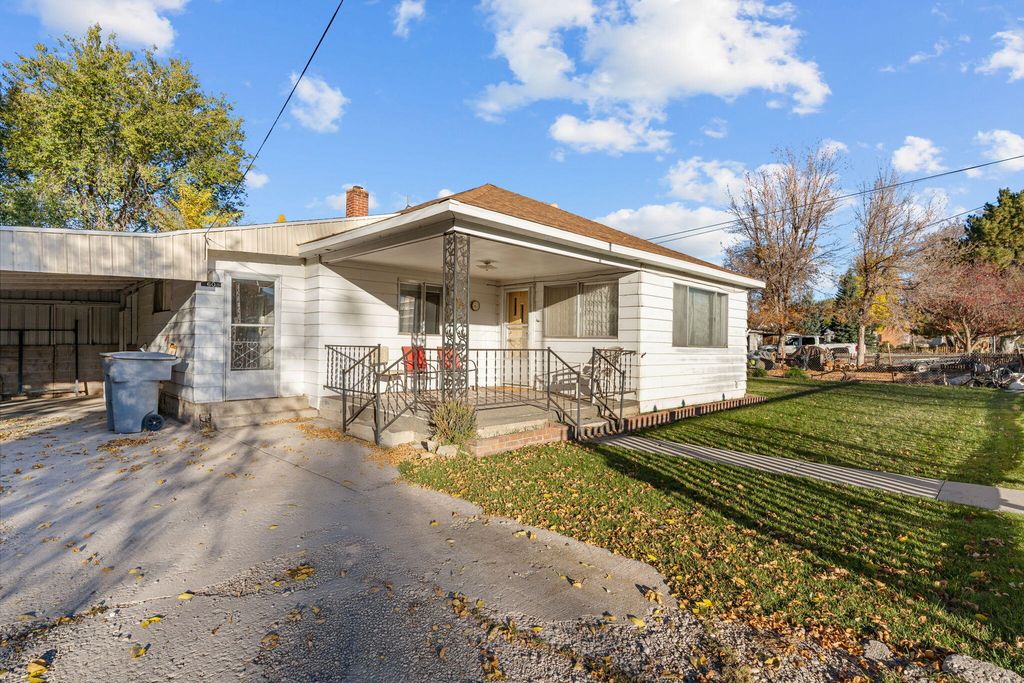 Photo of 60 S 300 W, Beaver, UT 84713 (MLS # 113682)