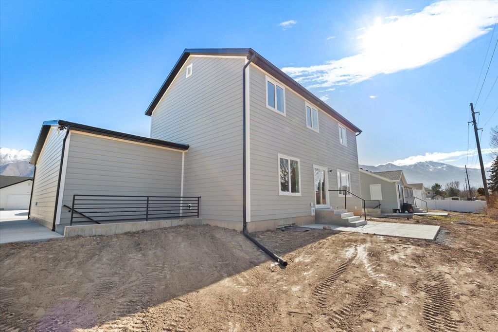Photo of 3982 N 350 W, Enoch, UT 84721 (MLS # 114905)