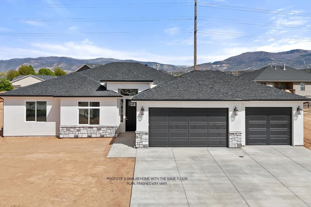 Photo of 4386 W 100 N, Cedar City, UT 84720 (MLS # 114225)