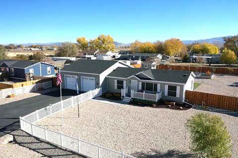 Photo of 5348 N 3000 W, Cedar City, UT 84721 (MLS # 113788)