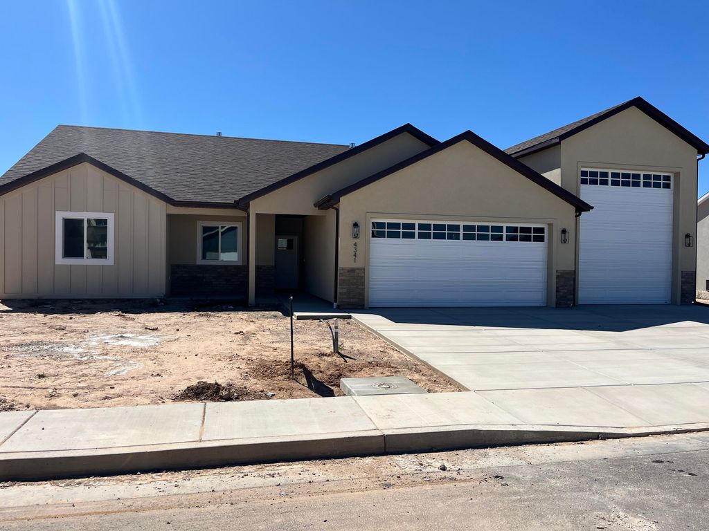 Photo of 4341 W 300 CIR N, Cedar City, UT 84720 (MLS # 112233)