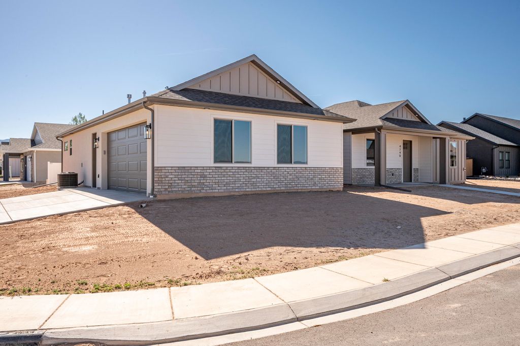 Photo of 4740 N 2000 W, Cedar City, UT 84721 (MLS # 116231)