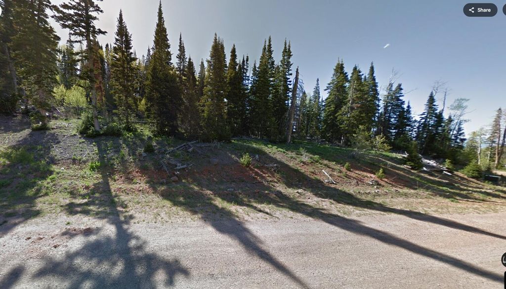 Photo of 688 W Hunter Ridge DR, Brian Head, UT 84719 (MLS # 112987)