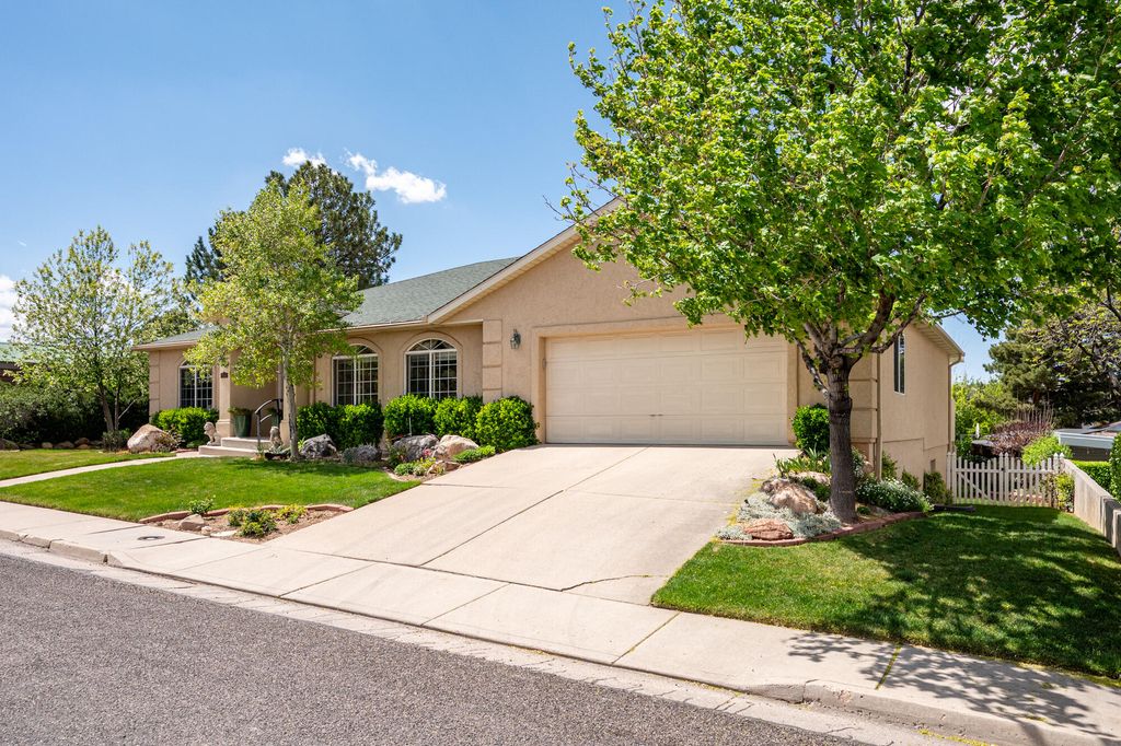 Photo of 846 S 860 W, Cedar City, UT 84720 (MLS # 115877)