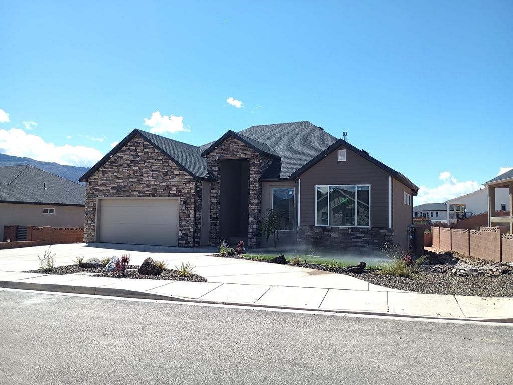 Photo of 2879 W Eagle Drive Dr, Cedar City, UT 84720 (MLS # 112948)