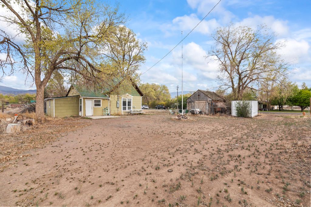 Photo of 180 W 100 N, Junction, UT 84740 (MLS # 115716)