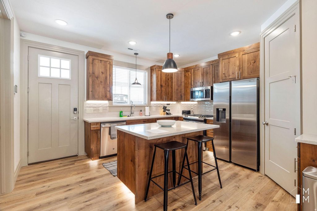 Photo of 908 S Lincoln Ave #4, Cedar City, UT 84720 (MLS # 115337)