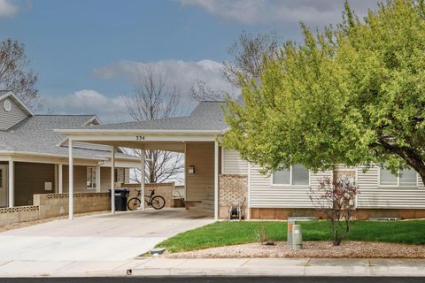 Photo of 334 W Mountain View DR, Cedar City, UT 84720 (MLS # 116096)