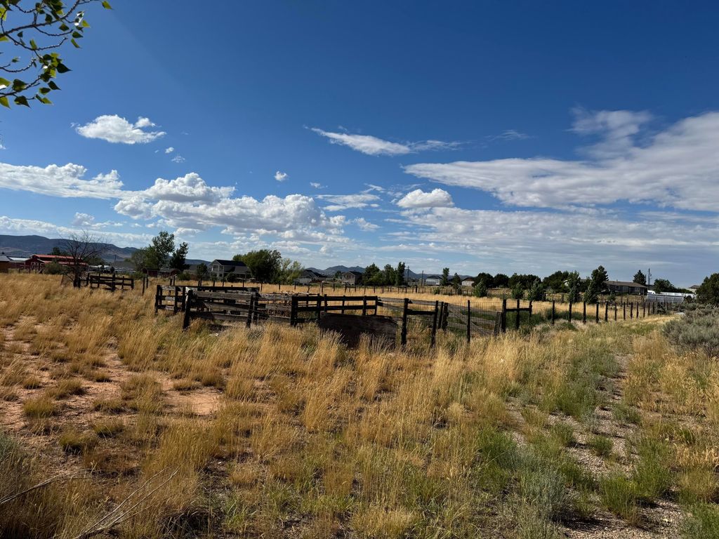 Photo of 4312 W 1525 S, Cedar City, UT 84720 (MLS # 112346)