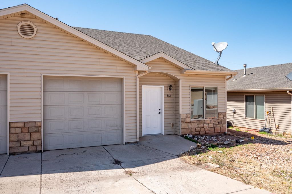 Photo of 884 S 110 W, Cedar City, UT 84720 (MLS # 110865)