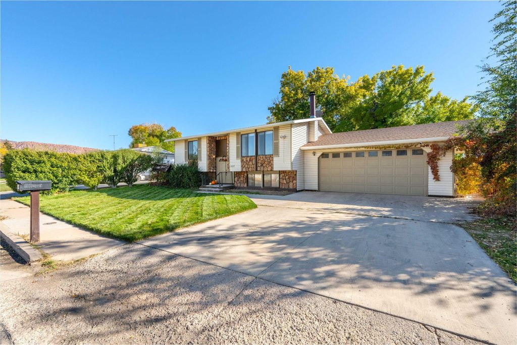 Photo of 1137 Brook Street ST, Cedar City, UT 84721 (MLS # 113629)