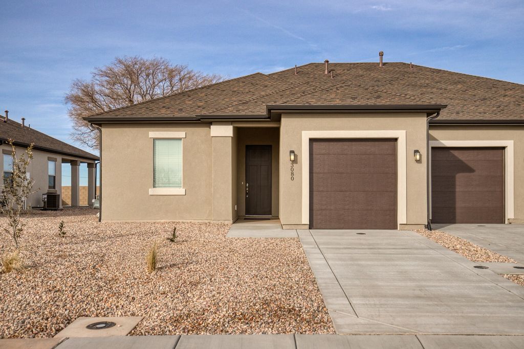 Photo of 3080 W Runway DR, Cedar City, UT 84721 (MLS # 113504)