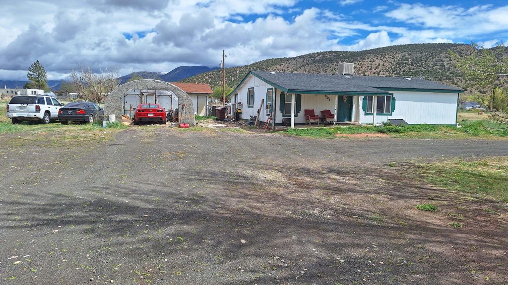 Photo of 3501 S 5300 W, Cedar City, UT 84720 (MLS # 115562)