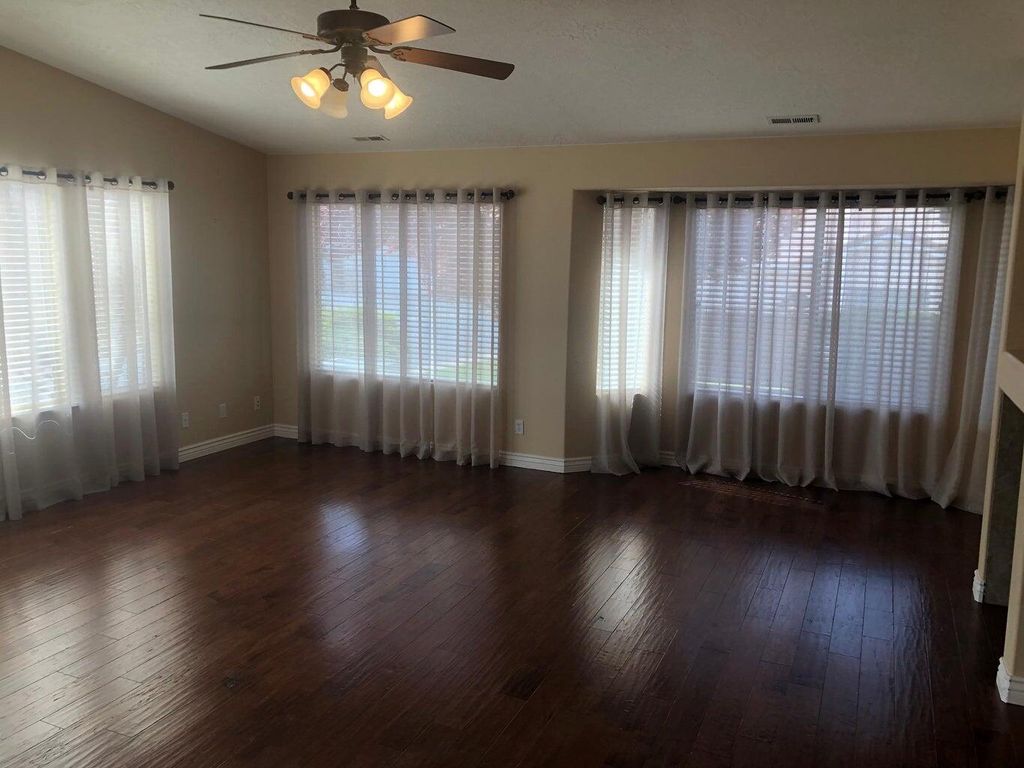 Photo of 2155 W 700 S #27, Cedar City, UT 84720 (MLS # 113830)