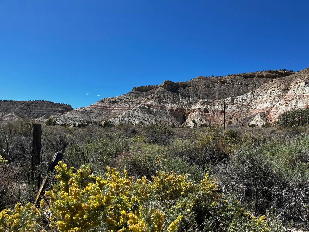 Photo of 629 N Highway 12, Cannonville, UT 84718 (MLS # 115225)