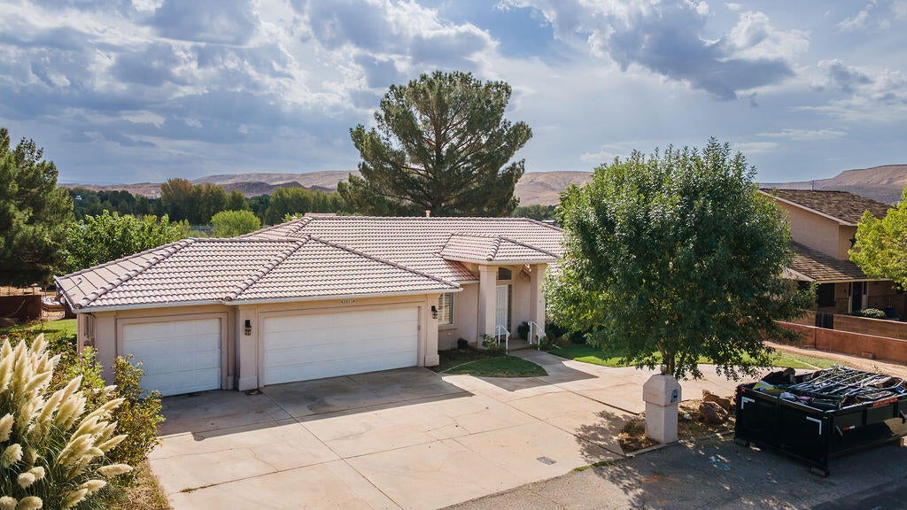 Photo of 3415 Mulberry DR, Saint George, UT 84790 (MLS # 117898)