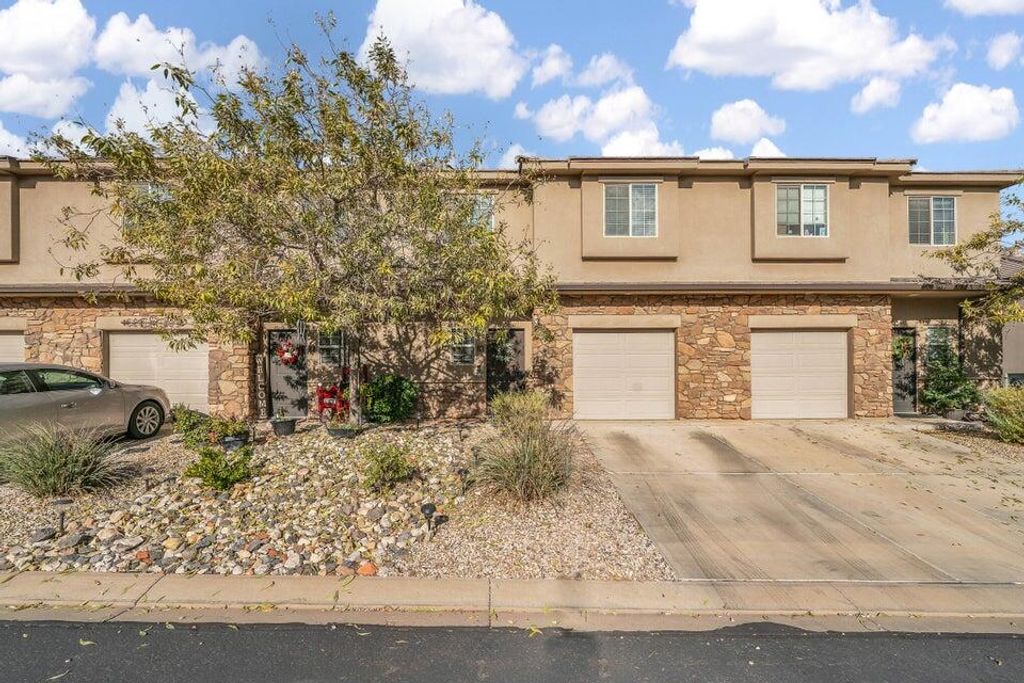 Photo of 370 W Buena Vista Blvd #83, Washington, UT 84780 (MLS # 114245)