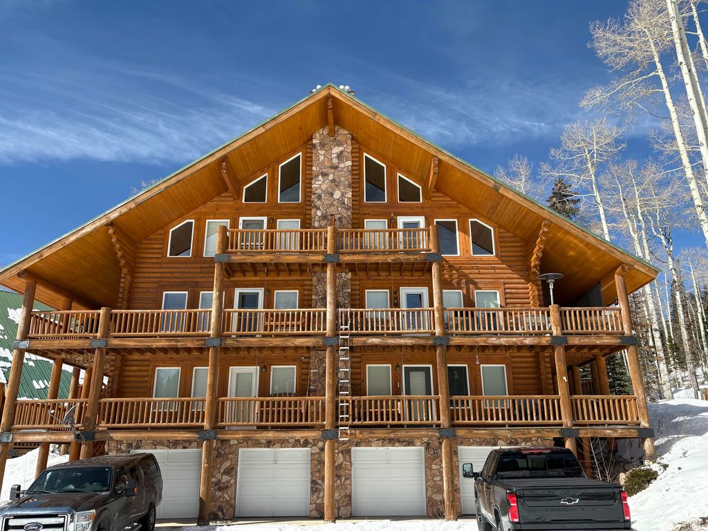 Photo of 82 N Upper Meadow Dr. (Eagle Point) Dr #Fir Haven B3, Beaver, UT 84713 (MLS # 110675)