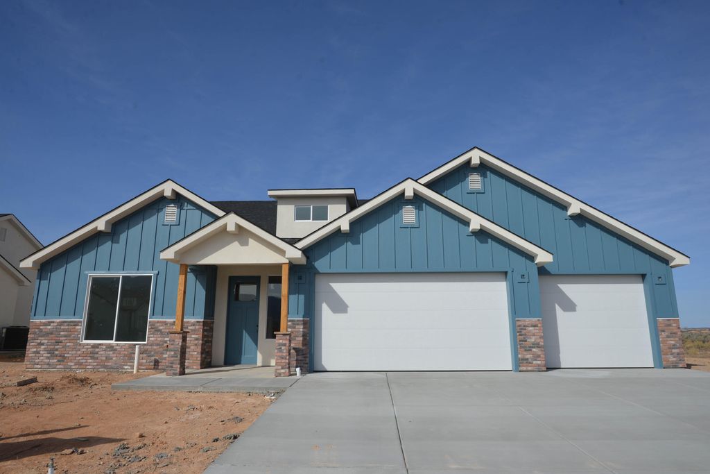 Photo of 4939 N 10 E, Enoch, UT 84721 (MLS # 114125)