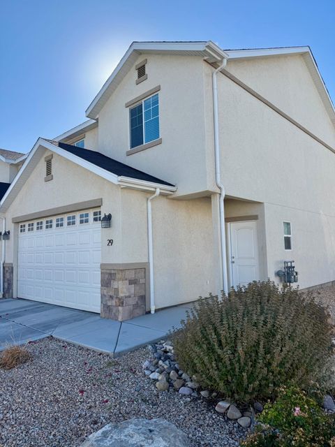 Photo of 173 E Fiddlers Canyon RD #29, Cedar City, UT 84721 (MLS # 113665)