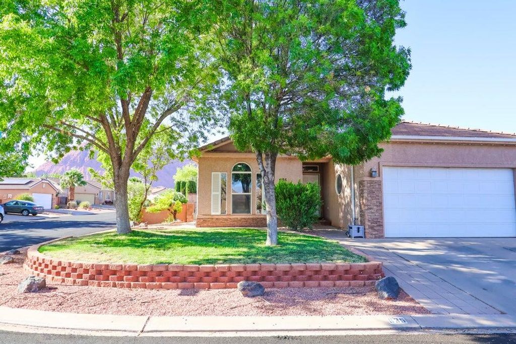Photo of 635 E 460 S, Ivins, UT 84738 (MLS # 116893)