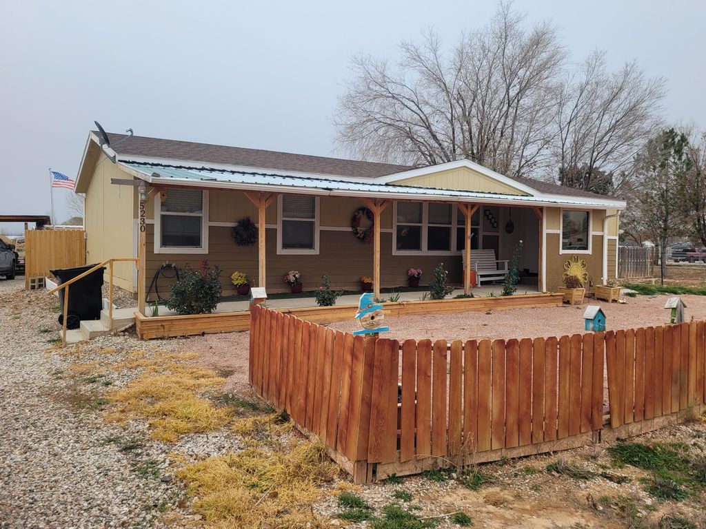 Photo of 5230 N 2900 W, Cedar City, UT 84721 (MLS # 114026)