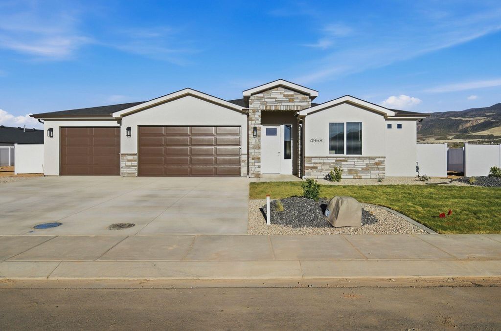 Photo of 4968 N Remington RD, Enoch, UT 84721 (MLS # 114945)