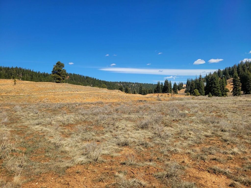 Photo of 520 N Grassy Trail, Duck Creek Village, UT 84762 (MLS # 110980)