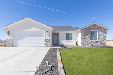 Photo of 4651 N 2600 W, Cedar City, UT 84721 (MLS # 115434)