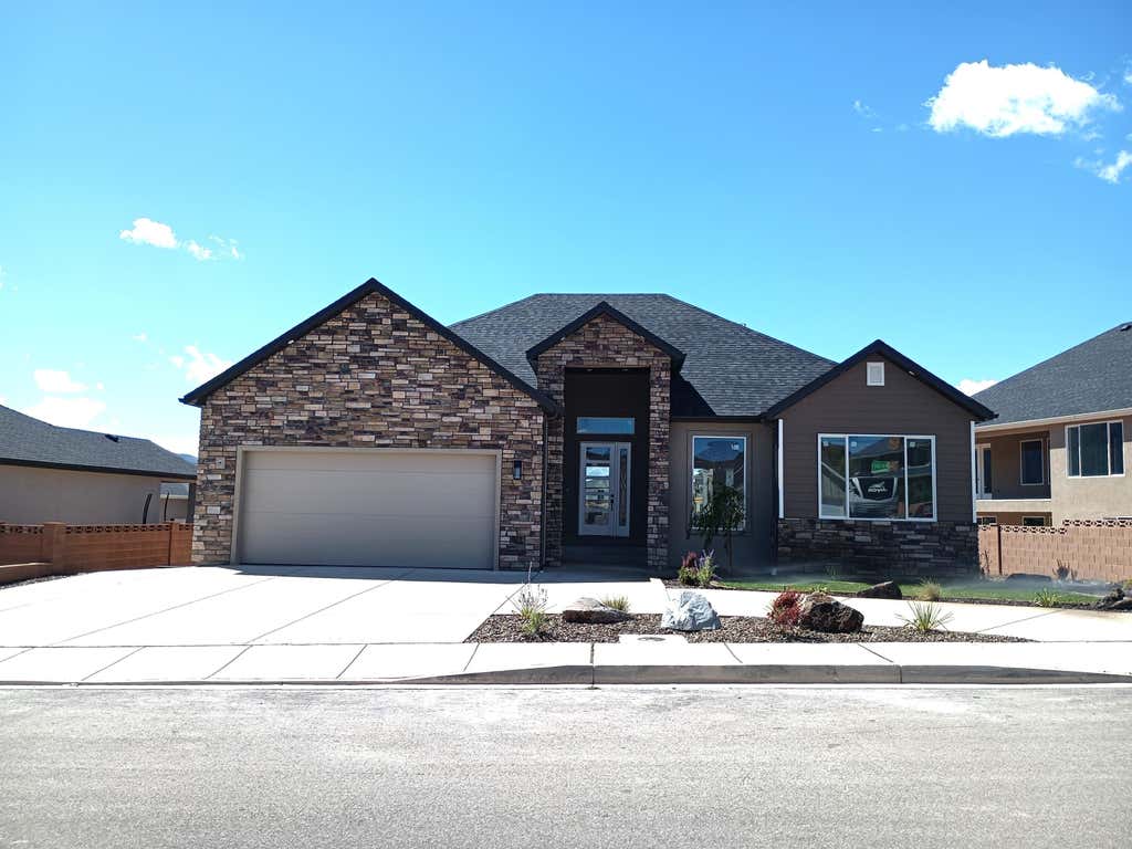 Photo of 2879 W Eagle DR, Cedar City, UT 84720 (MLS # 116667)