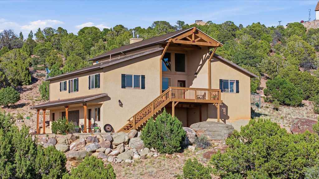 Photo of 1545 S Hamilton Drive Dr, Cedar City, UT 84720 (MLS # 115949)