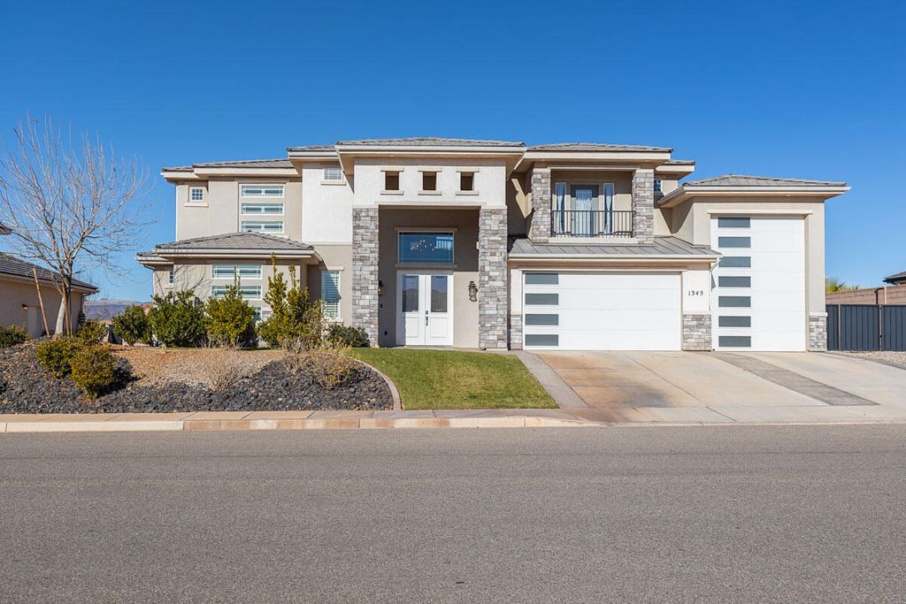 Photo of 1345 E Black Brush DR, Washington, UT 84780 (MLS # 115484)