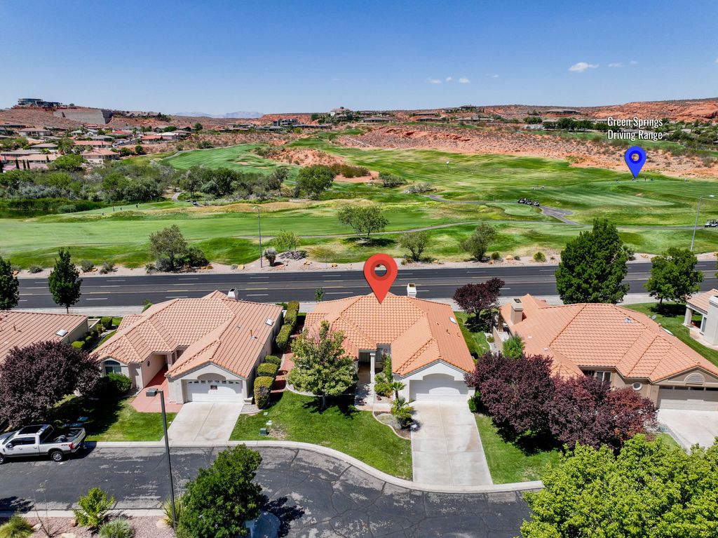 Photo of 356 N Cactus LN #Unit 10, Washington, UT 84780 (MLS # 112782)