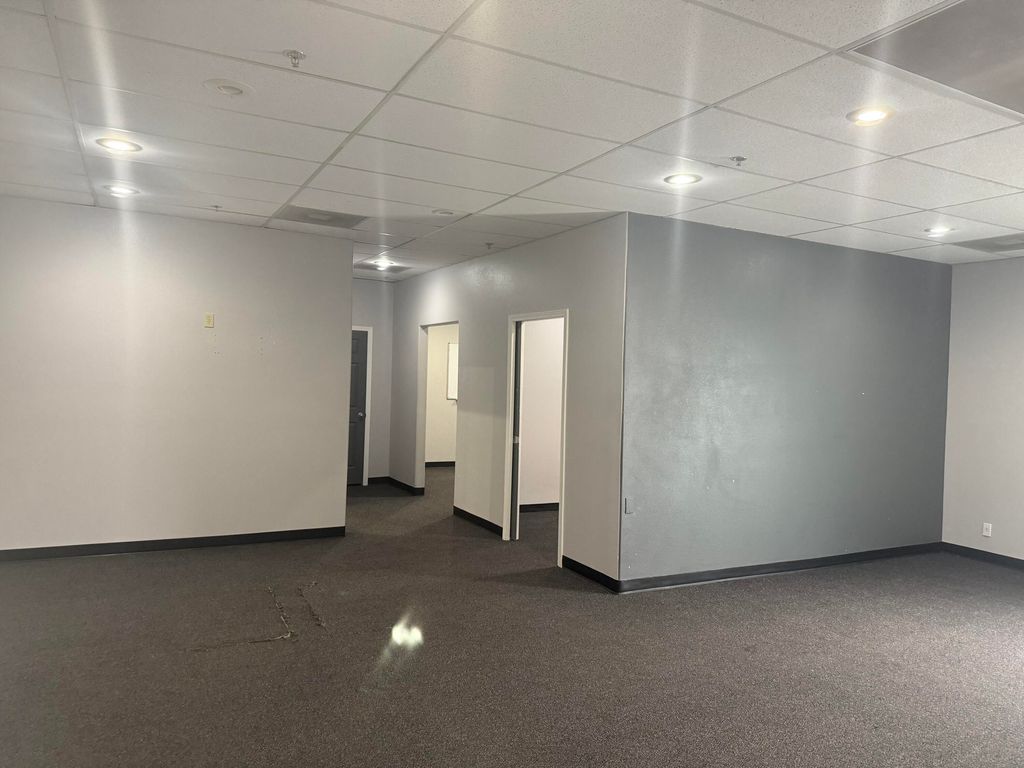 Photo of 1579 N Main St #106, Cedar City, UT 84721 (MLS # 113648)