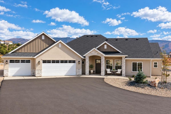 ADDRESS PRIVATE, CEDAR CITY, UT  - Image 6be984cd756cff3adb5f02ab8a6d5459/3926441972