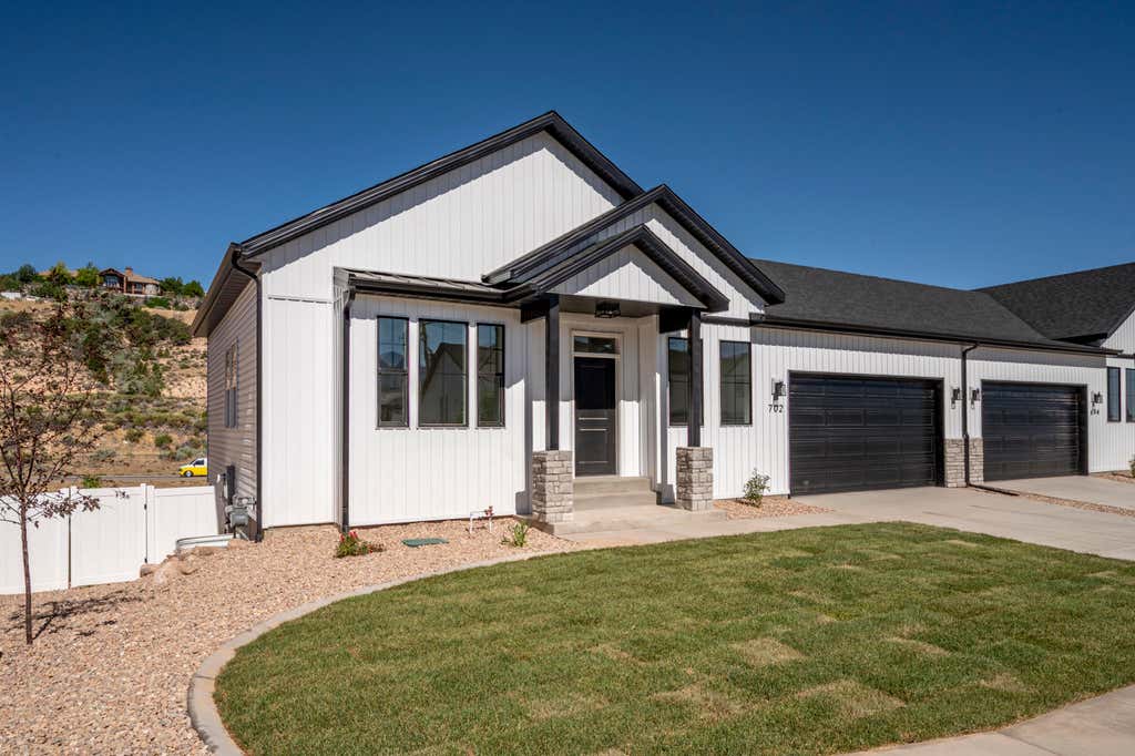 Photo of 694 S Liberty Cove DR, Cedar City, UT 84720 (MLS # 117156)