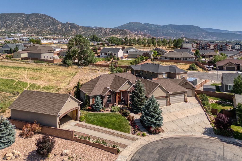 Photo of 63 W 2875 N #Circle, Cedar City, UT 84721 (MLS # 113520)