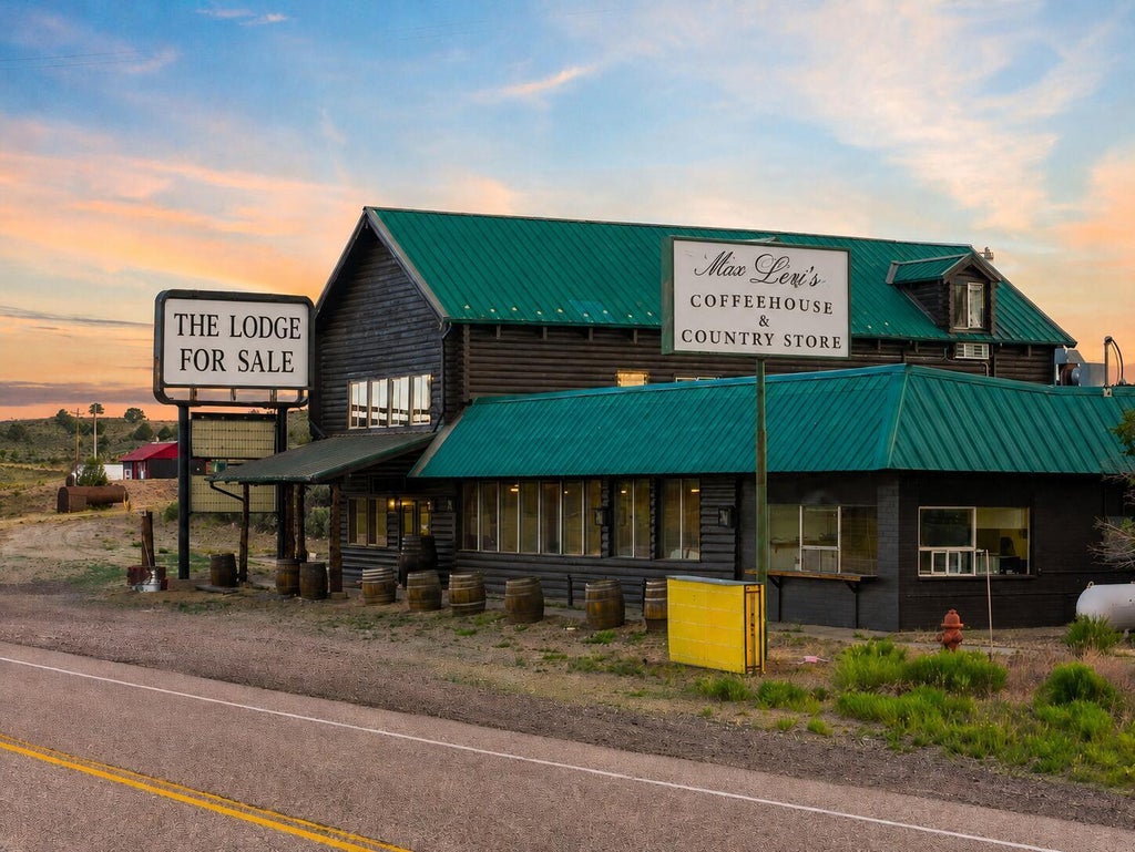 Photo of 244 S Main ST, Hatch, UT 84735 (MLS # 117434)