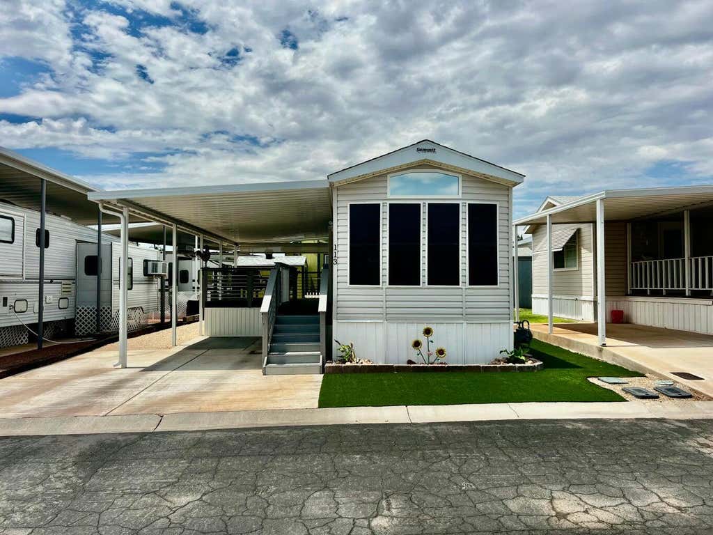 Photo of 448 E Telegraph ST #113, Washington, UT 84780 (MLS # 117769)