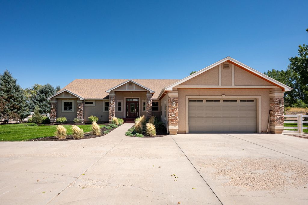 Photo of 2129 W 2650 N, Cedar City, UT 84721 (MLS # 113528)
