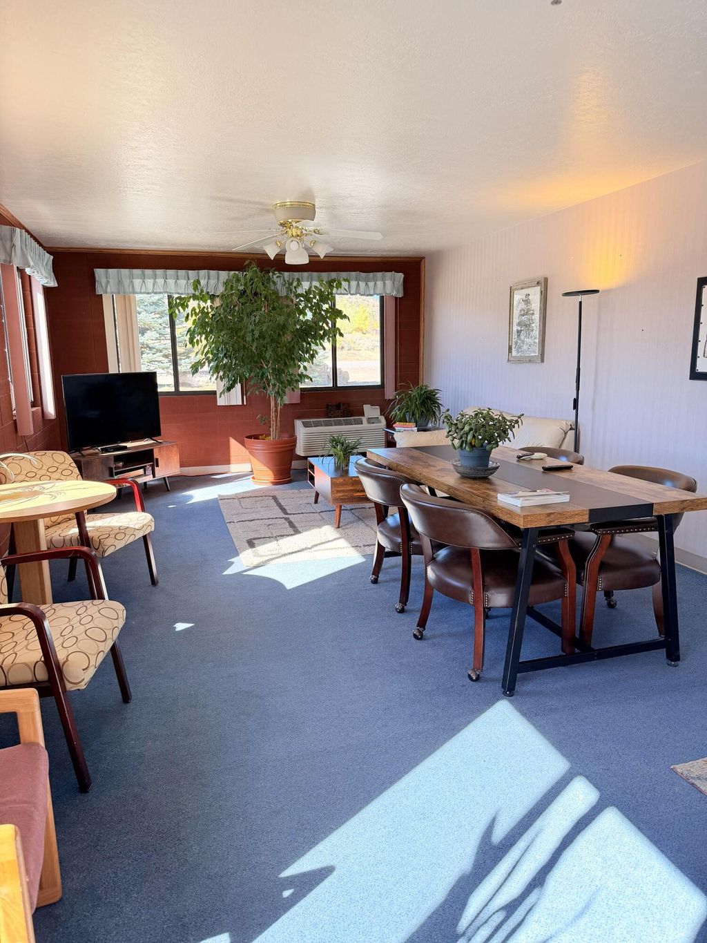 Photo of 380 W Main Street St, Escalante, UT 84726 (MLS # 113658)