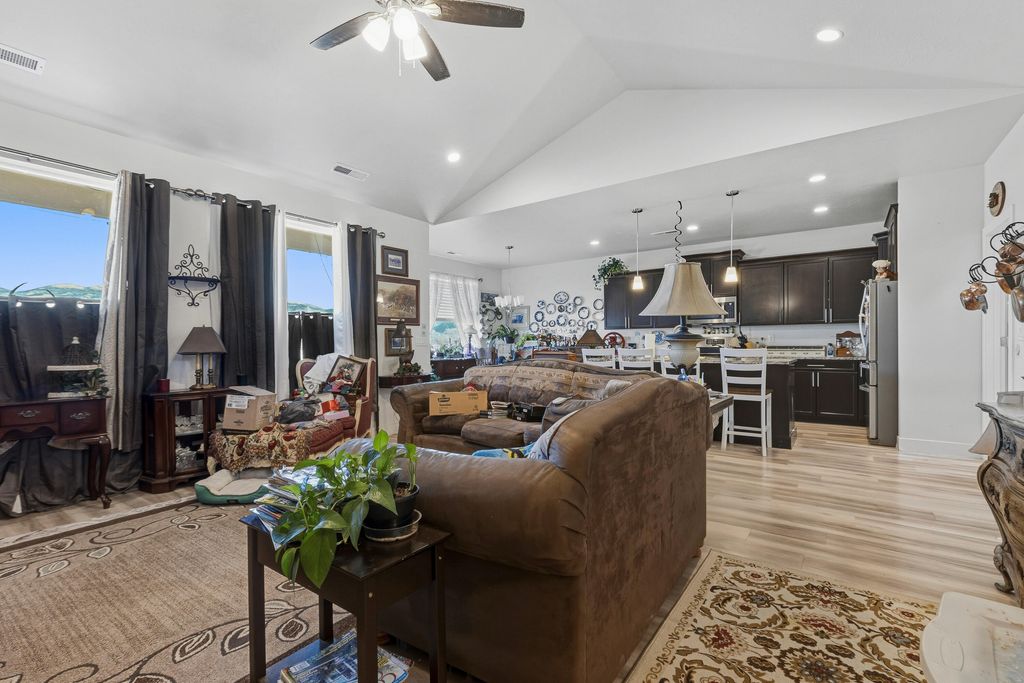 Photo of 3648 N Monarch DR, Cedar City, UT 84721 (MLS # 114334)