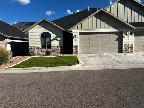 Photo of 1121 S Cedar Knolls DR #13, Cedar City, UT 84720 (MLS # 118251)
