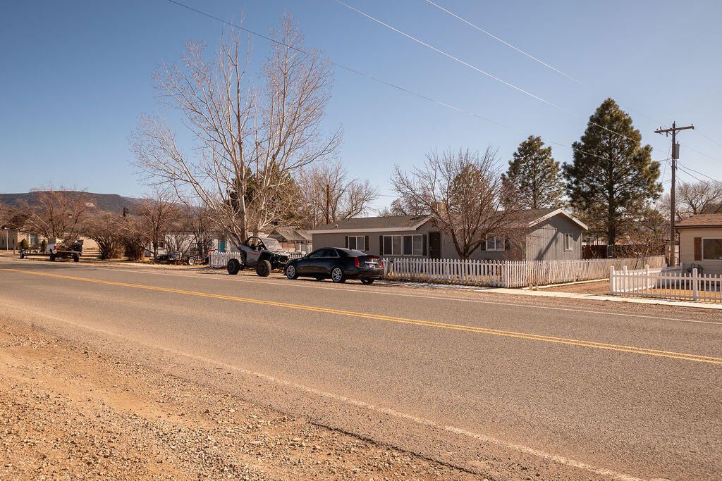 Photo of 160 E 600 North, Beaver, UT 84713 (MLS # 114580)