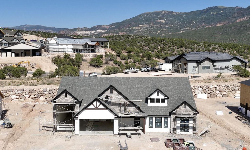Photo of 1811 S Grace LN, Cedar City, UT 84720 (MLS # 111364)
