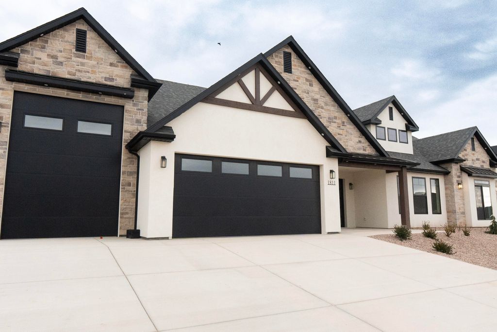 Photo of 1811 S Grace LN, Cedar City, UT 84720 (MLS # 111364)