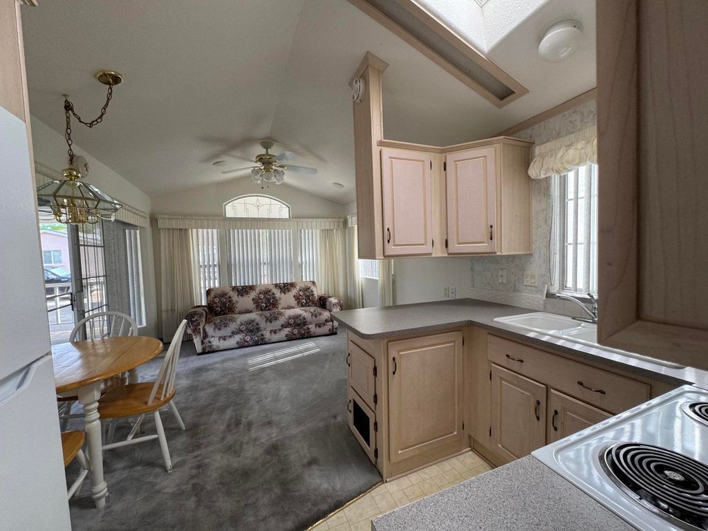 Photo of 7 Archview Dr Dr, Hurricane, UT 84737 (MLS # 115684)