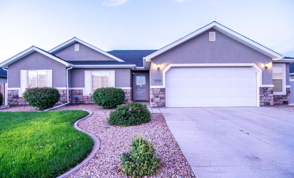 Photo of 1894 W Gemini Meadows LN, Cedar City, UT 84721 (MLS # 117344)